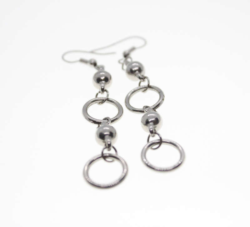 Earrings - Vintage Long Drop Circular Hanging Earrings Silver Tone - ML2445
