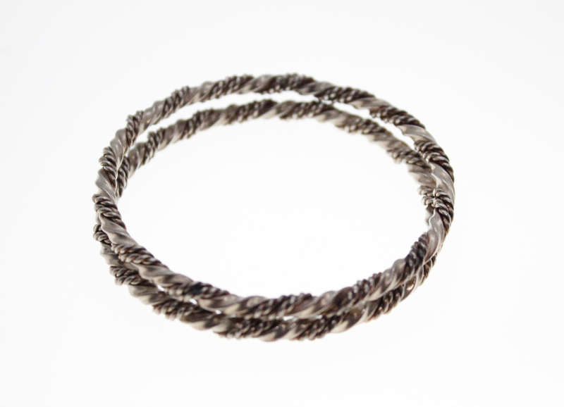 Bangle - 2 x Vintage Bronze Tone Twist Style Bangles - ML2459