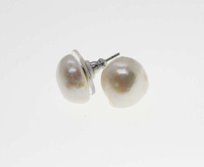 Earrings - Silver Tone Faux Pearl Silver Tone Stud Earrings - ML2463