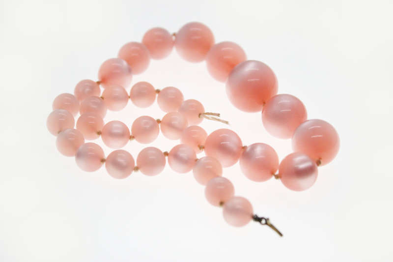 Necklace - Large and Small Pink Beaded Fashion Necklace - ML2479