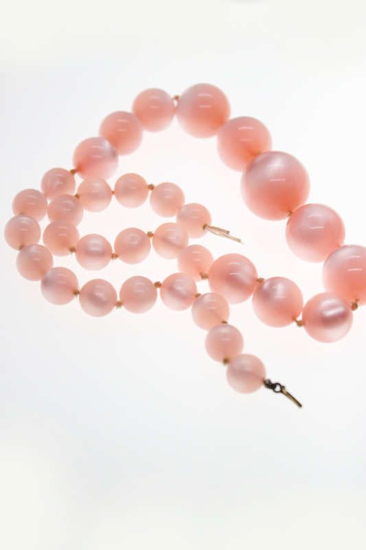 Necklace - Large and Small Pink Beaded Fashion Necklace - ML2479