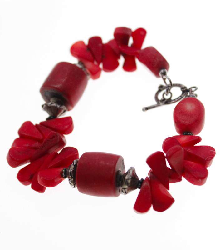 Bracelet - Vintage Coral Bracelet with Silver Tone Clasp and Various Size Coral Beads - ML2491