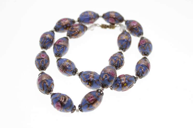 Necklace - Vintage Venetian Wedding Cake Beads with Gold Tone Screw Clasp - ML2492
