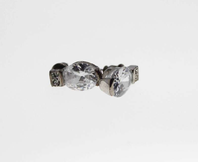 Earrings - Vintage Silver Tone for Pierced Ears Clear Oval Stone  with diamantes - ML2499
