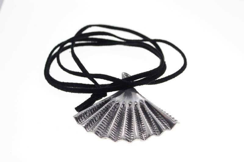 Pendant - Silver Tone Vintage Fan Pendant hanging on a Black Leather Thong - ML2506