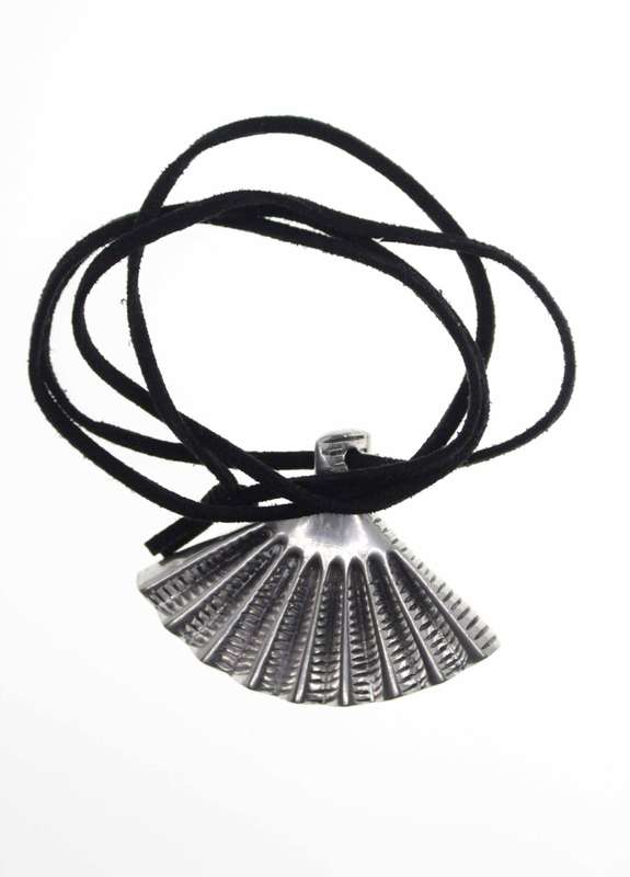 Pendant - Silver Tone Vintage Fan Pendant hanging on a Black Leather Thong - ML2506