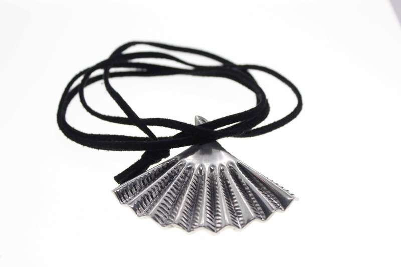 Pendant - Silver Tone Vintage Fan Pendant hanging on a Black Leather Thong - ML2506