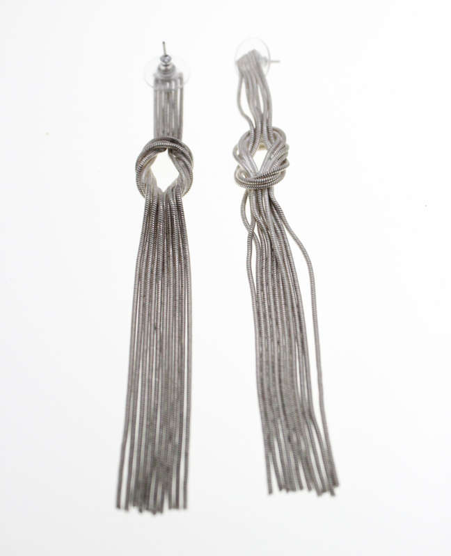 Earrings - Vintage Silver Tone Tassel Style Earrings with Interwoven Loop - ML2508