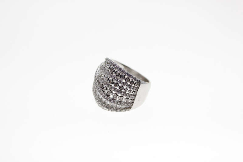 Ring - Vintage 925 with Several Rows of Diamantes & Transverse Band of Rectangular Diamantes - ML...