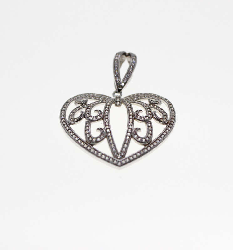 Pendant - Fashion 925 Silver Heart Pendant. Pave Floral Design - ML2512