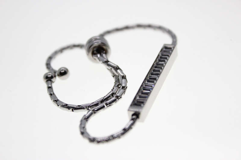 Bracelet - Silver Tone Del Coursy Bar chain with diamantes expandable - ML2522
