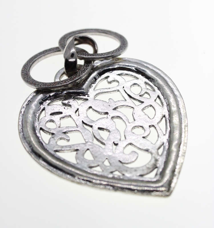 Pendant - Silver Tone Heart with Filigree and Diamante Design with 2 Circles - ML2531