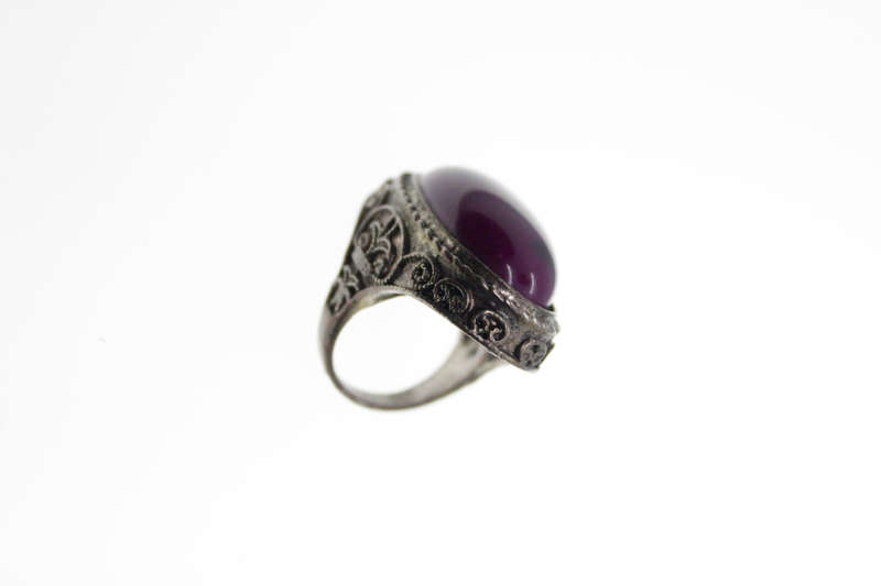 Ring - Vintage Dark Metal Tone with Black and Purple Stone. Filigree & Marcasite Design - ML2539