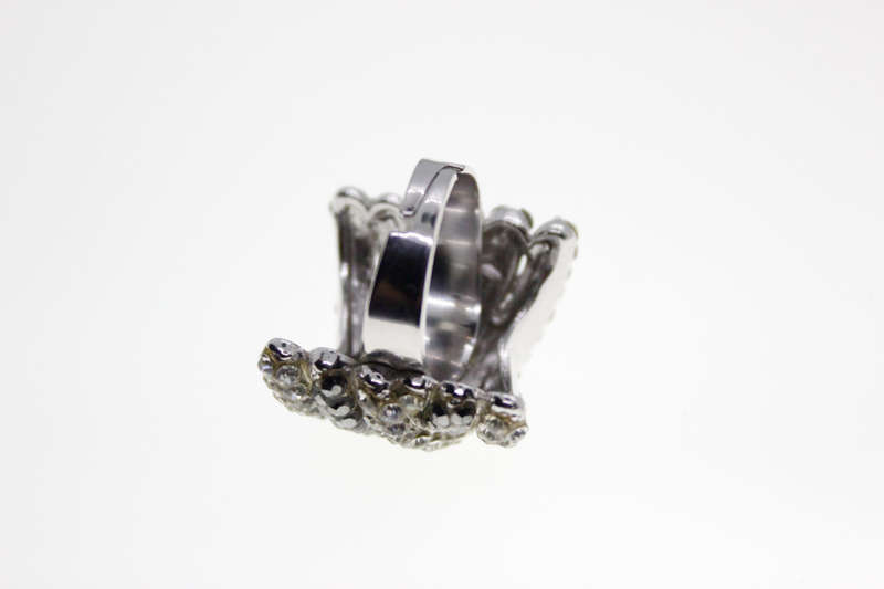 Ring - Fashion Silver Tone Layered Ring with Clear and Charcoal Diamantes - ML2545