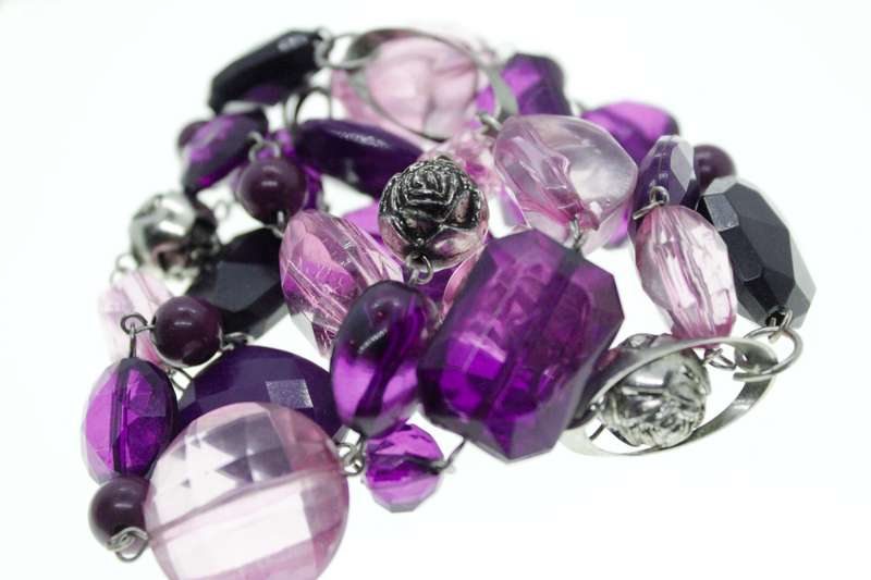 Necklace - Vintage Silver Tone Purple Beaded Necklace with Round Rose Beads - ML2548