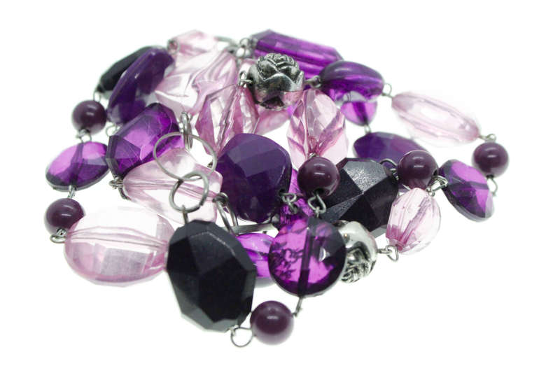 Necklace - Vintage Silver Tone Purple Beaded Necklace with Round Rose Beads - ML2548