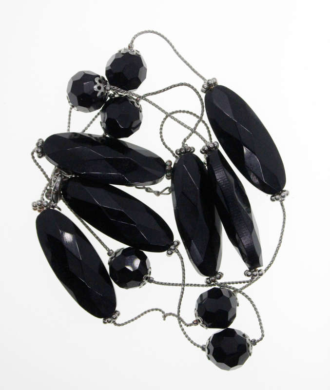Necklace - Vintage Silver Tone Black Beaded Necklace Oval and Circular Beads - ML2550