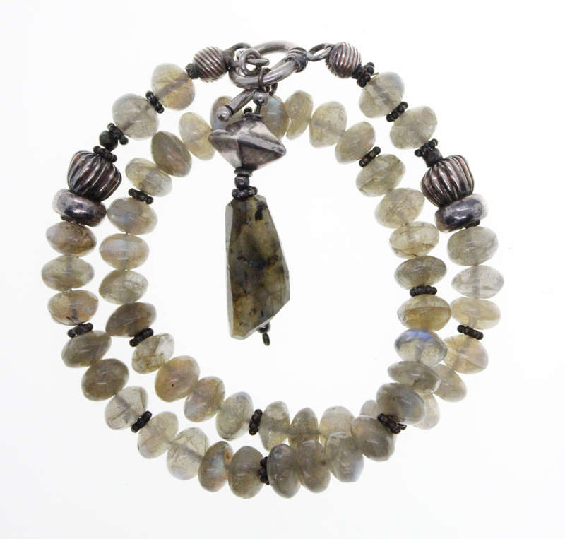 Necklace - Vintage Iridescent Moonstone Necklace with Silver Tone T-Bar Clasp - ML2560