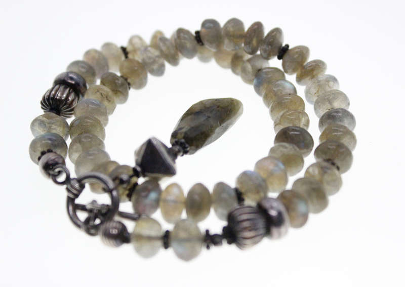 Necklace - Vintage Iridescent Moonstone Necklace with Silver Tone T-Bar Clasp - ML2560