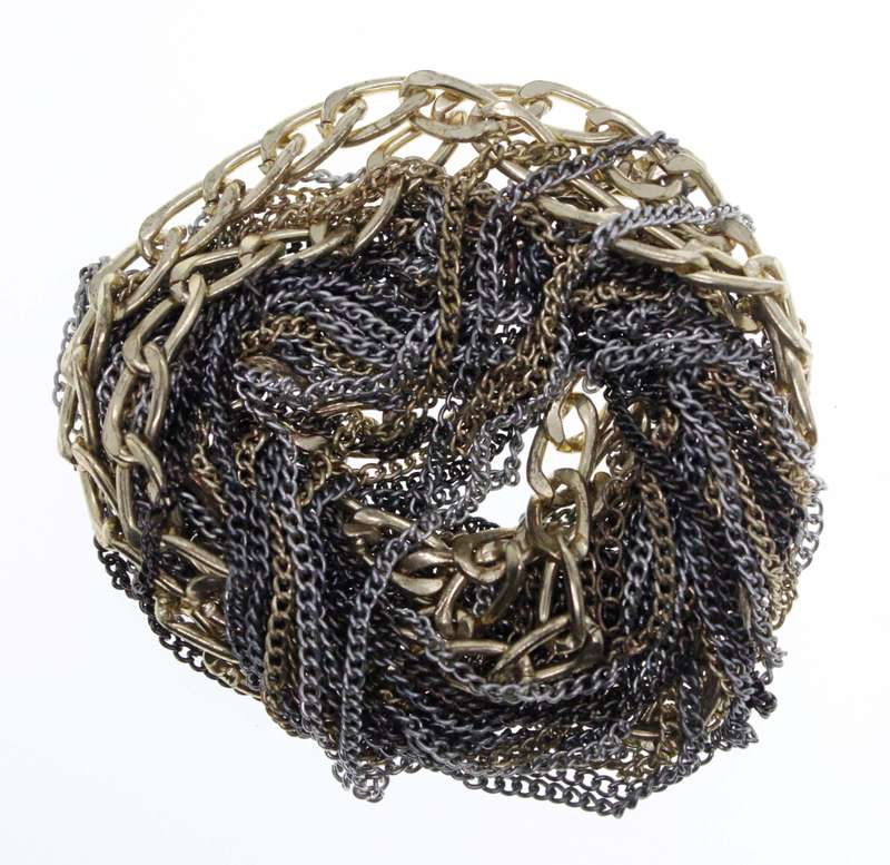 Necklace - Vintage 3 Tone Chain Necklace. Bronze, Gun Metal and Gold Tone - ML2561
