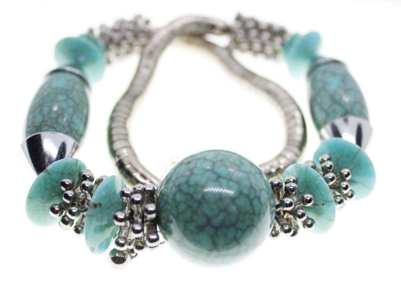 Necklace - Silver Necklace with Turquoise Beads - Lightweight - ML2562