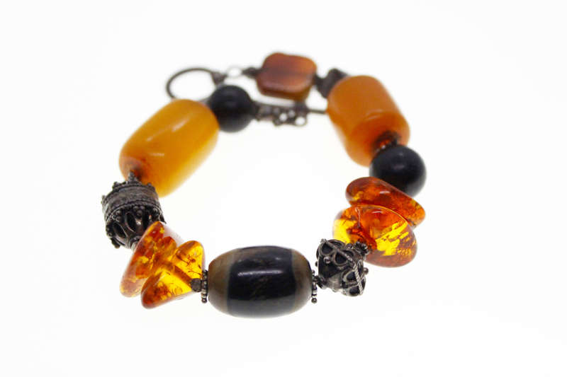 Bracelet - Vintage Bronze Tone. Amber and Assorted Beads. TBar Clasp - ML2579