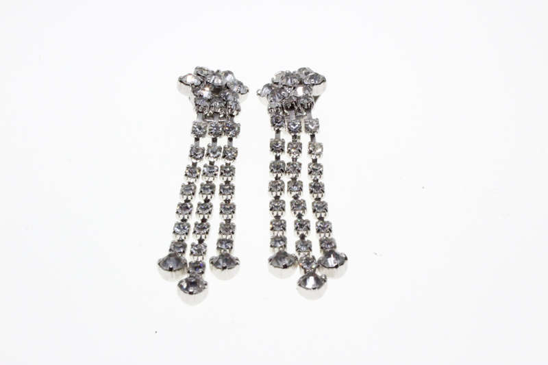 Earrings - A bit of Bling. Vintage Diamante Flower with 3 Strands Diamante Dangly Clip on Earring...