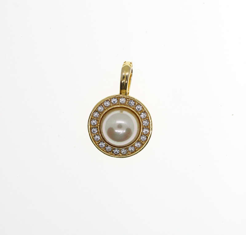Pendant - Vintage Gold Tone Circle Pendant with Diamantes around Faux Pearl, Stamped Roman - ML2590