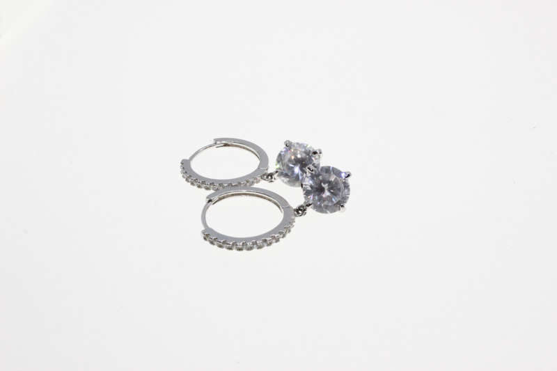 Earrings - Fashion Silver Tone Sleeper Style with Diamantes and Large Clear Stone - ML2604