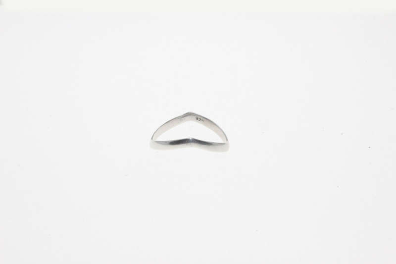 Ring - Vintage  925 Silver Wishbone Ring - ML2610