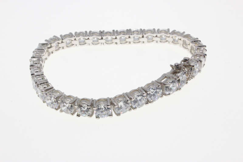 Bracelet - Fashion 925 Silver Bracelet with Arranged Sparkling Clear Stones - ML2620