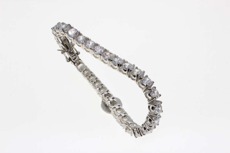 Bracelet - Fashion 925 Silver Bracelet with Arranged Sparkling Clear Stones - ML2620