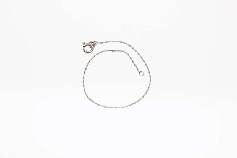Bracelet - Vintage 925 Silver Link Style Chain Dainty Bracelet with Circular Clasp - ML2631