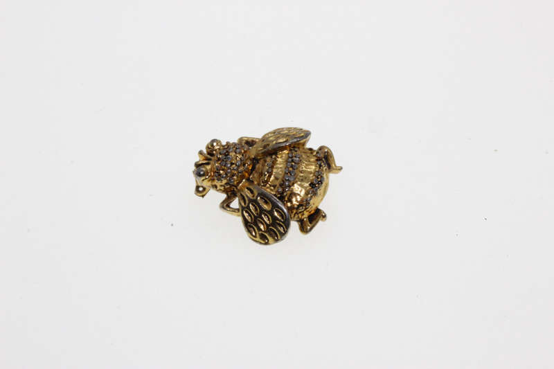 Brooch - Gold Tone Vintage Bumble Bee Brooch - ML2648
