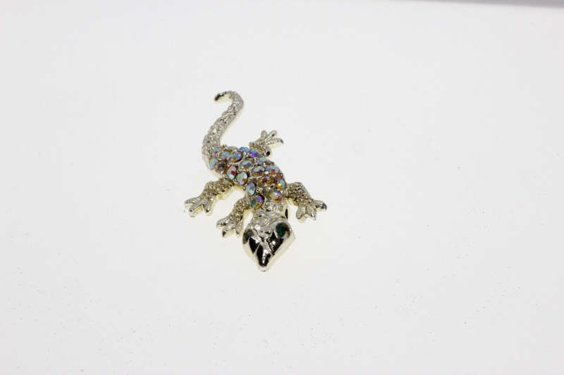 Brooch - Gold Tone Vintage Borealis Rhinestone Salamander Lizard Brooch Pin - ML2664