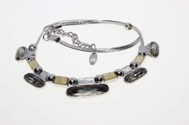 Necklace - Silver Tone with Yellow Stones with Diamantes - ML2675