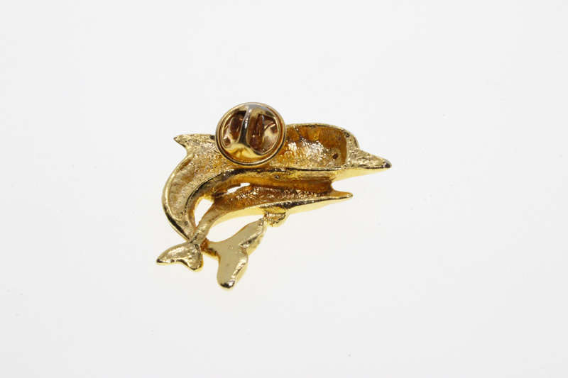 Scarf Pin - Gold Tone Dolphin with Baby. Diamante Eyes - ML2679