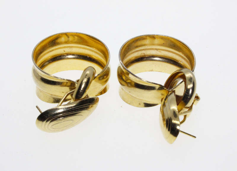 Earrings - Gold Tone Chunky Drop Hoop Style. For Pierced Ears - ML2680