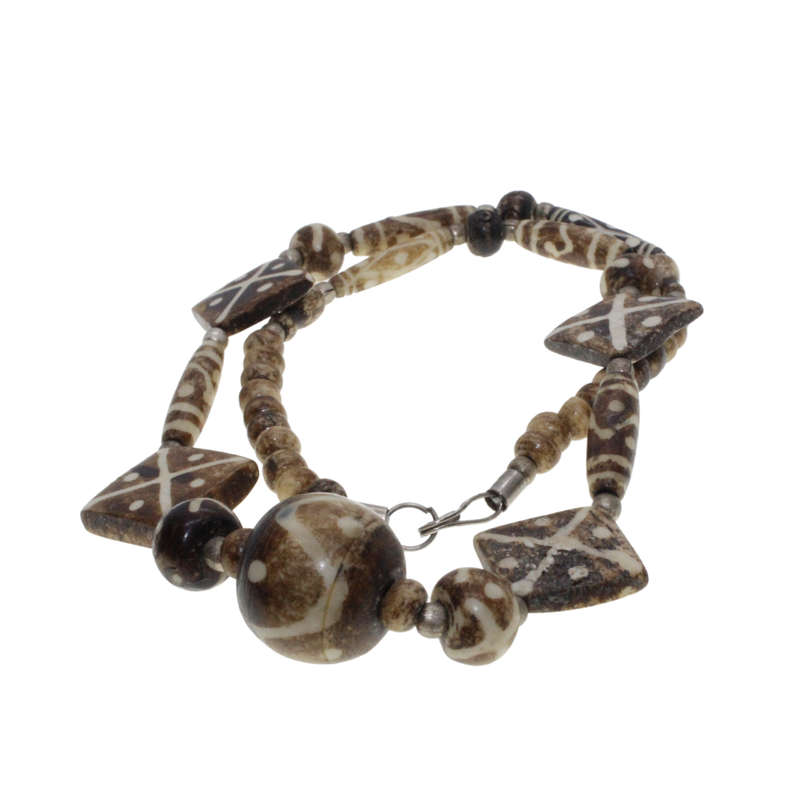 Necklace -  Ethnic Bead Necklace Cream and Brown Tone. Clasp Silver Tone - ML2687