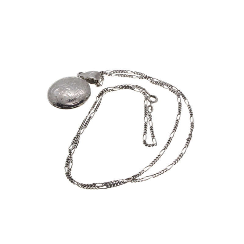 Necklace -  925 Silver. Silver Round Engraved Locket - ML2720