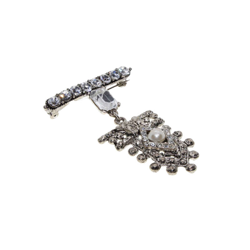 Brooch - Silver Tone Rhinestone Military Style with Faux Pearl in Centre - ML2742