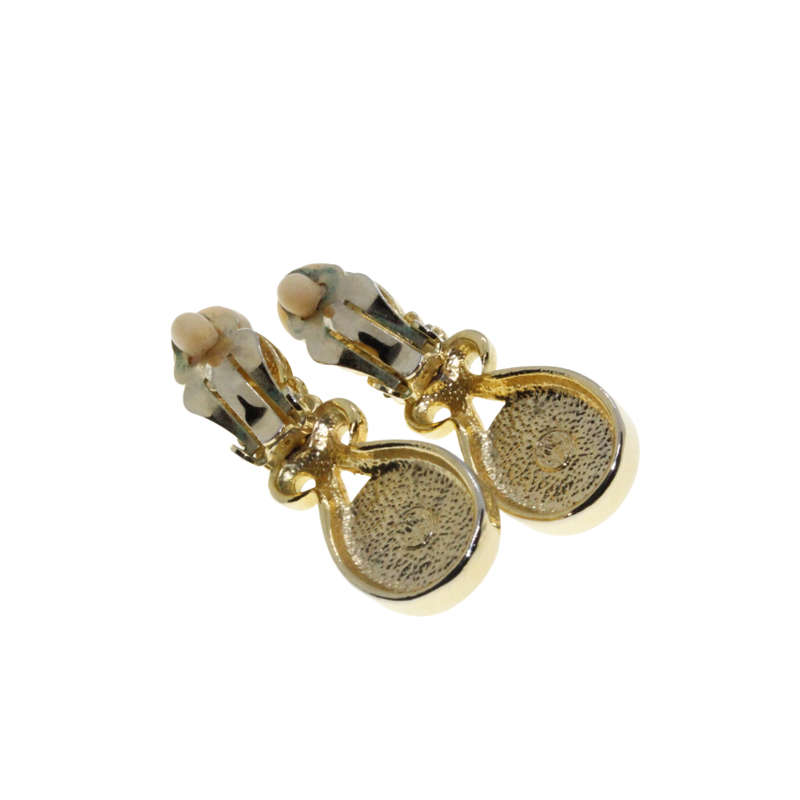 Earrings - Gold Tone Vintage Clip on Faux Pearl Drop Earrings - ML2747