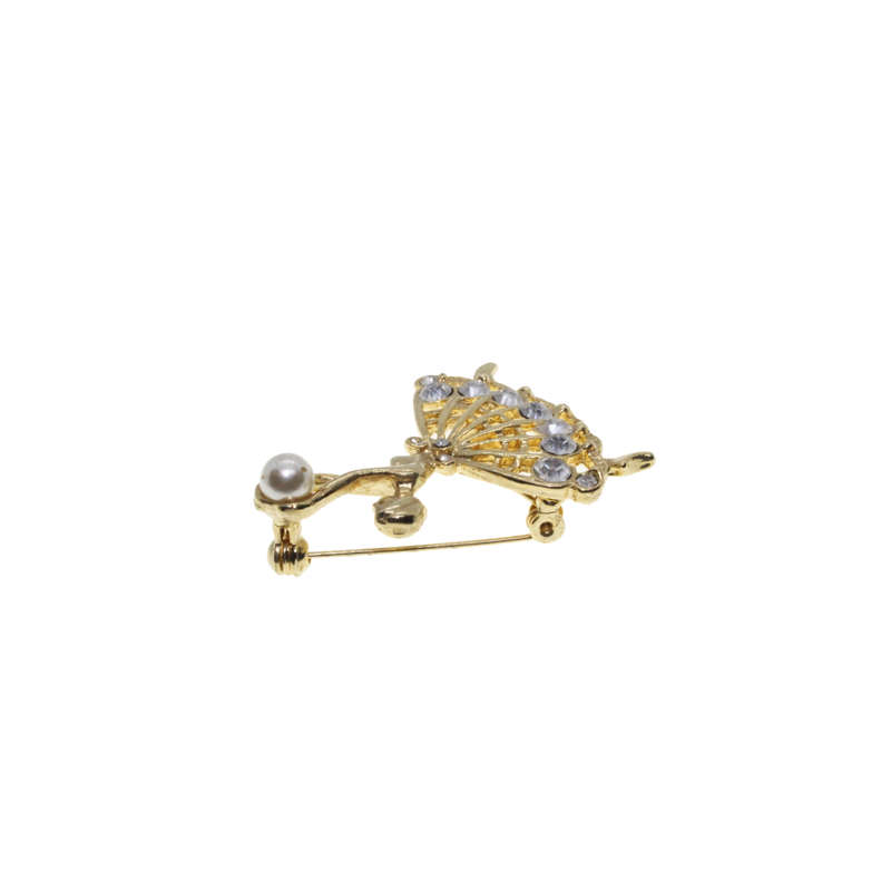 Brooch - Gold Tone Ballet Dancer with Diamantes holding a Faux Pearl - ML2773