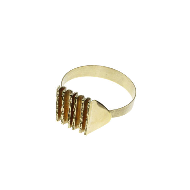 Bracelet - Gold Tone Solid Flat Top with Grooves. Clip Clasp on both sides. - ML2778