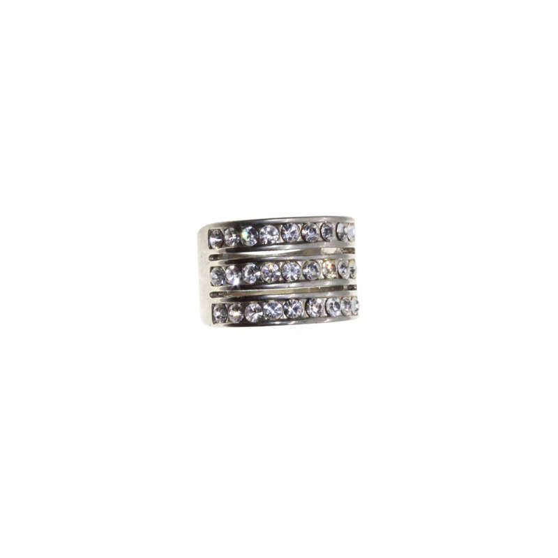 Ring - Silver Tone 3 Strand Design. Clear Diamantes - ML2827