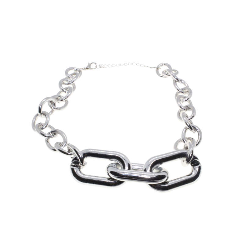 Necklace - Silver Tone Chunky Plastic Chain Statement Necklace - ML2839
