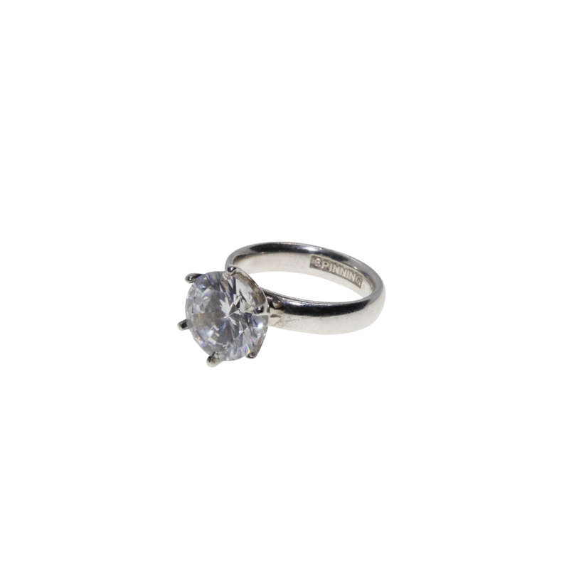 Ring - 925 Silver Ring with Large Clear Stone in Claw Setting. Stamped Spinning - ML2873