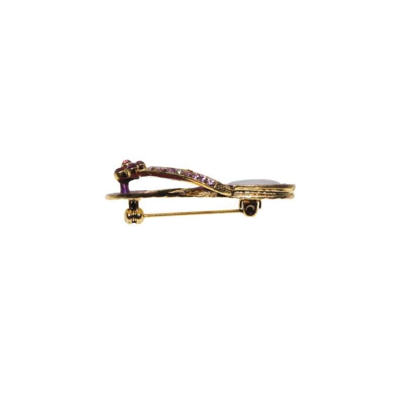 Brooch - Gold Tone Vintage Purple Flip Flop Brooch. Small Purple Diamantes - ML2888
