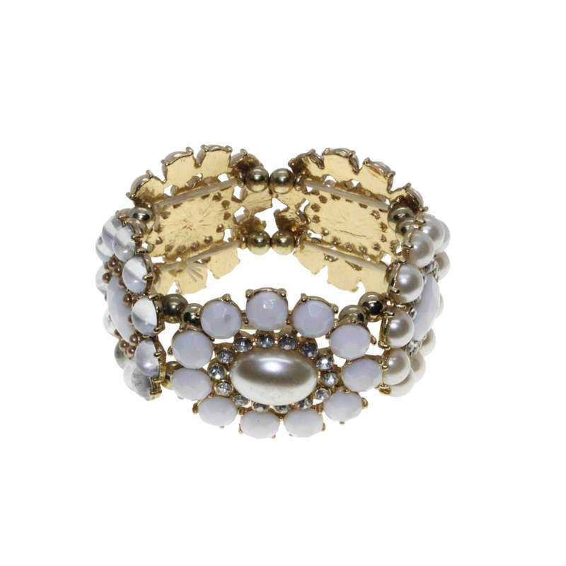 Bracelet - Gold Tone stretch Design. Flowers with Faux Pearls and Diamantes - ML2889