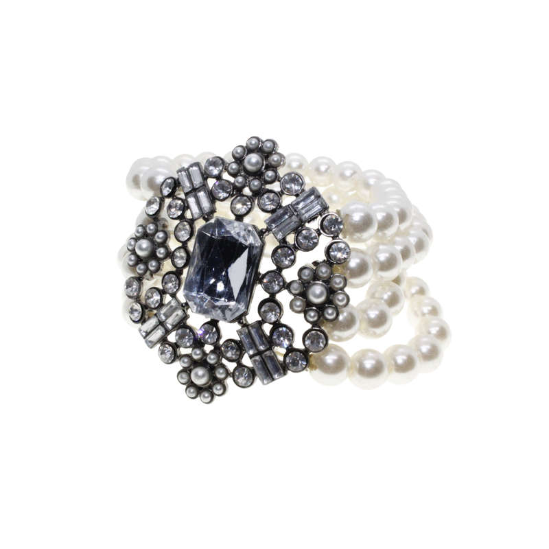 Bracelet - Stretch Band. 4 Strand Faux Pearls. Grey Beads & Diamante Centre Piece - ML2898